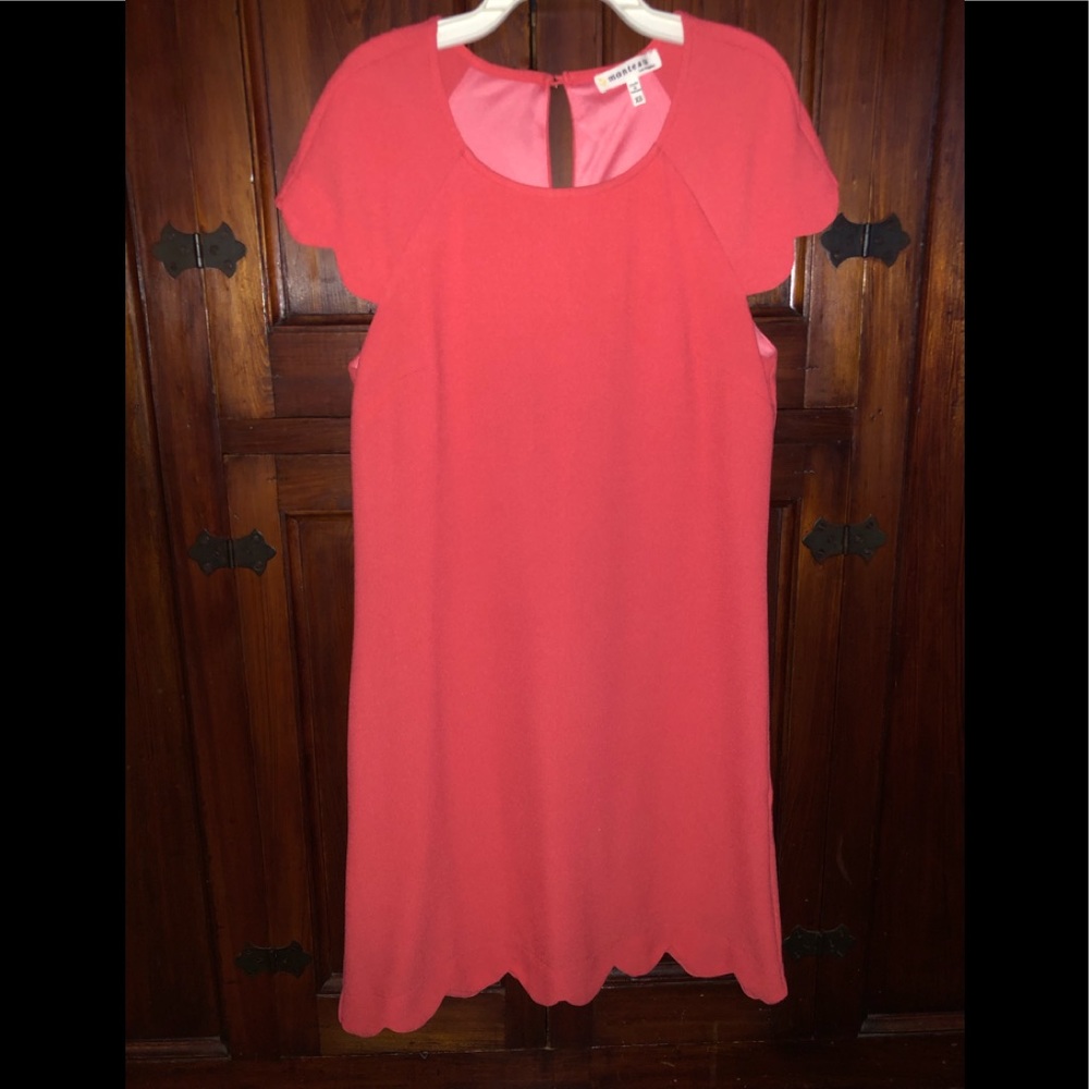 Scallop dress size XS